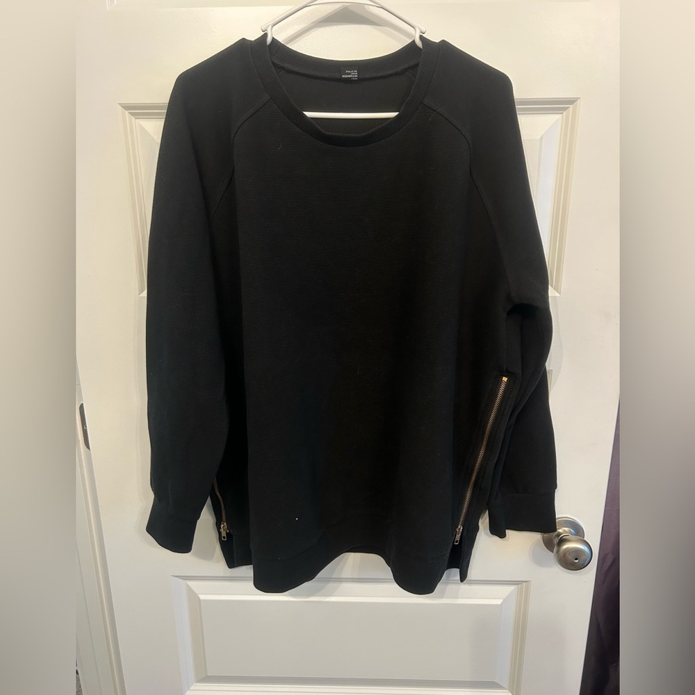 Black Crew Neck Sweater